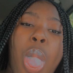 Meet your Posher, Lashay